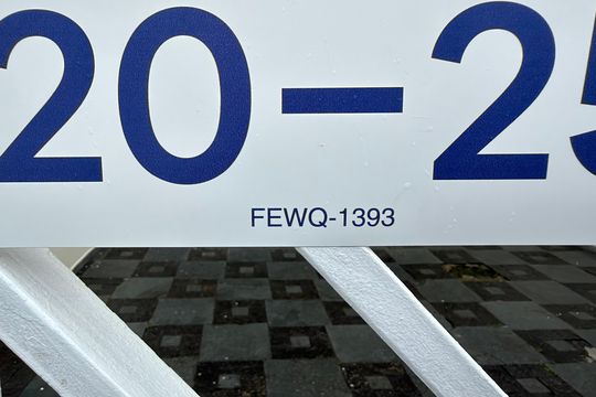 Placa de casa para alugar com 3 quartos, 190m² em Raposo Tavares, São Paulo