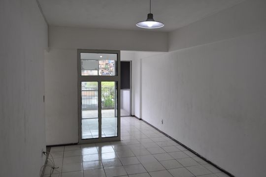 Apartamento para alugar com 2 quartos, 64m² em Lins de Vasconcelos, Rio de Janeiro