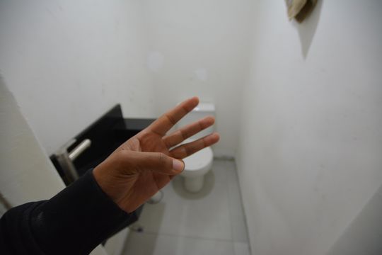 LAVABO 3 de casa à venda com 3 quartos, 230m² em Rio Pequeno, São Paulo