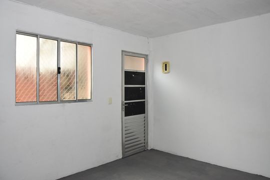 Casa para alugar com 1 quarto, 60m² em Parque Novo Santo Amaro, Embu das Artes