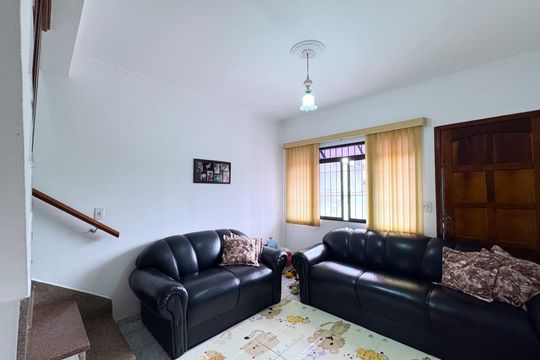Casa à venda com 2 quartos, 143m² em Vila Santa Cassia, São Bernardo do Campo