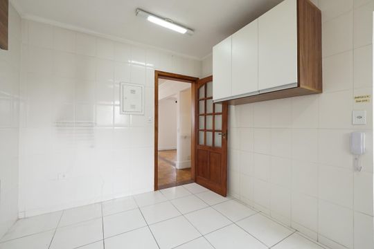 Cozinha de apartamento para alugar com 2 quartos, 87m² em Chácara Klabin, São Paulo
