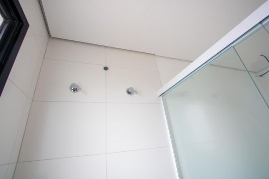 Banheiro do quarto 1 de apartamento para alugar com 2 quartos, 79m² em Campestre, Santo André