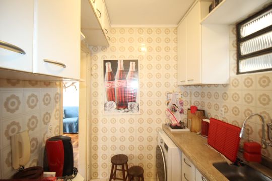 Cozinha de apartamento à venda com 1 quarto, 42m² em Moinhos de Vento, Porto Alegre