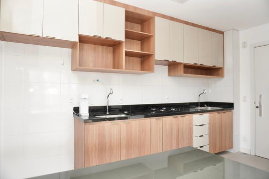 Cozinha de kitnet/studio para alugar com 1 quarto, 41m² em Santa Efigênia, Belo Horizonte