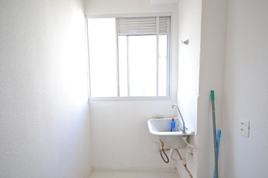 Área de serviço de apartamento à venda com 2 quartos, 42m² em Jardim D’abril, São Paulo