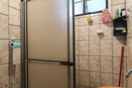 Banheiro de casa à venda com 1 quarto, 90m² em Parque Paulistano, São Paulo