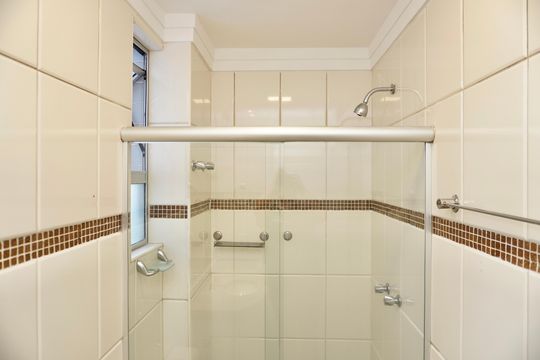 Suíte - Banheiro   de apartamento à venda com 3 quartos, 118m² em Lourdes, Belo Horizonte