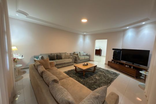 Casa à venda com 5 quartos, 1000m² em Colônia Agrícola Samambaia, Brasília