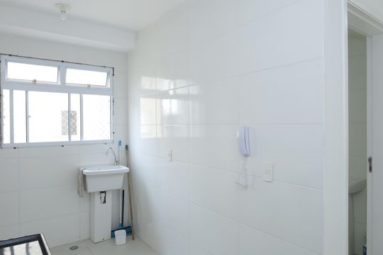 Cozinha de apartamento para alugar com 2 quartos, 57m² em Vila Nova Curuca, São Paulo