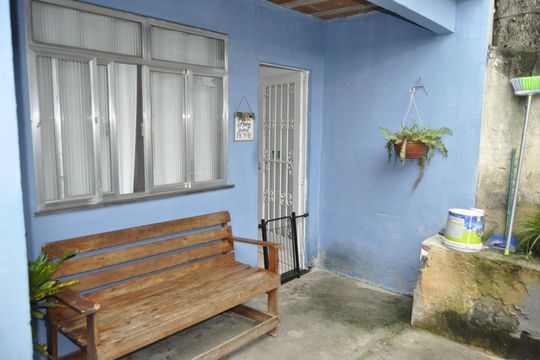 Casa à venda com 2 quartos, 100m² em Inhaúma, Rio de Janeiro