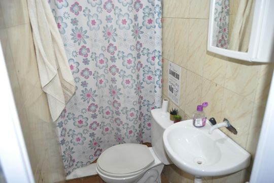 Casa à venda com 2 quartos, 100m² em Inhaúma, Rio de Janeiro