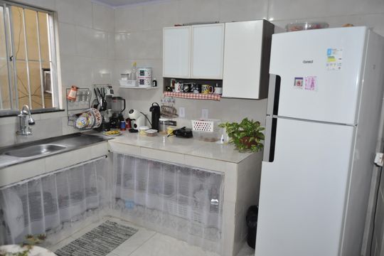 Casa à venda com 2 quartos, 100m² em Inhaúma, Rio de Janeiro