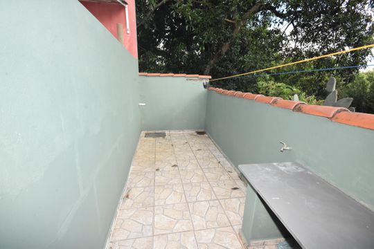Quintal de kitnet/studio para alugar com 1 quarto, 45m² em Jardim Tarumã, Jundiaí
