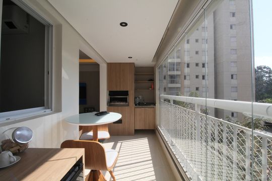 Varanda Sala de apartamento à venda com 3 quartos, 92m² em Jardim Henriqueta, Taboão da Serra