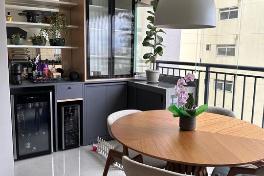 Varanda de apartamento à venda com 2 quartos, 68m² em Vila Mariana, São Paulo