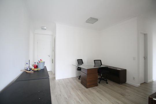 Sala de apartamento para alugar com 3 quartos, 80m² em Morumbi, São Paulo
