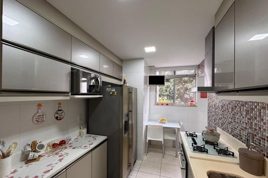 Cozinha e Área de Serviço de apartamento à venda com 3 quartos, 127m² em Recreio dos Bandeirantes, Rio de Janeiro