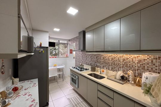 Cozinha e Área de Serviço de apartamento à venda com 3 quartos, 127m² em Recreio dos Bandeirantes, Rio de Janeiro
