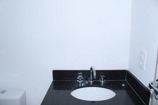 Banheiro de apartamento à venda com 1 quarto, 29m² em Santa Cecilia, São Paulo