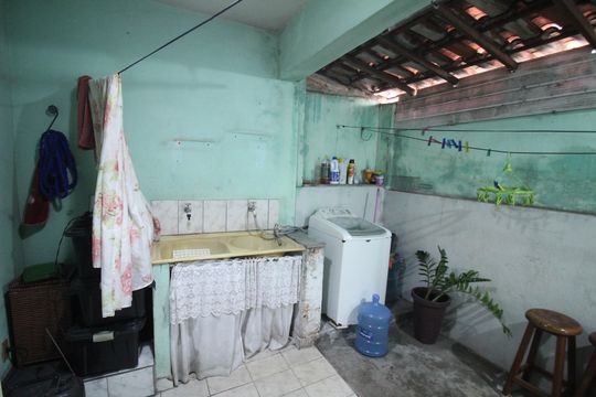Área de Serviço de casa para alugar com 2 quartos, 324m² em Lindéia, Contagem