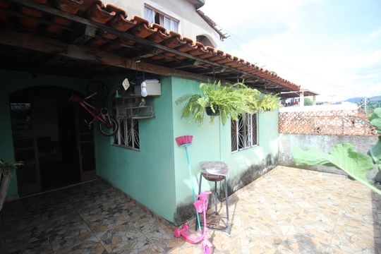 Quintal de casa para alugar com 2 quartos, 324m² em Lindéia, Contagem