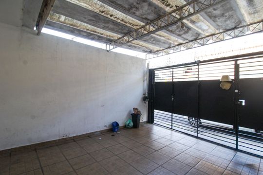 Garagem de casa para alugar com 2 quartos, 120m² em Freguesia do Ó, São Paulo