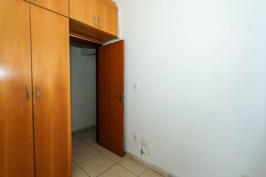 Quarto 1 de apartamento para alugar com 3 quartos, 89m² em Nova Suíça, Belo Horizonte