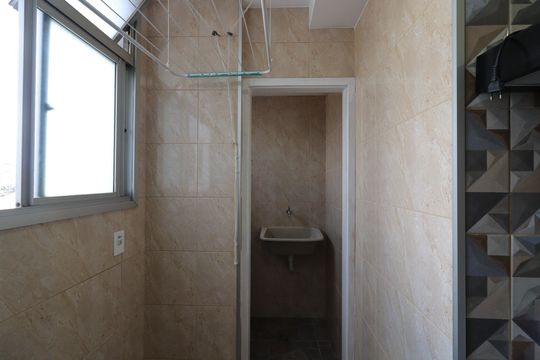 Área de Serviço de apartamento à venda com 3 quartos, 75m² em Jardim Consorcio, São Paulo