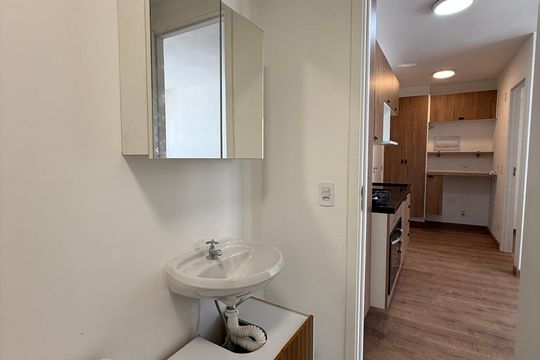 Banheiro de apartamento para alugar com 2 quartos, 33m² em Vila Buarque, São Paulo