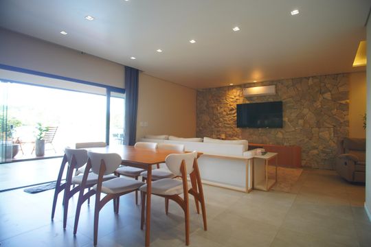 Sala de Jantar de casa à venda com 2 quartos, 300m² em Scharlau, São Leopoldo