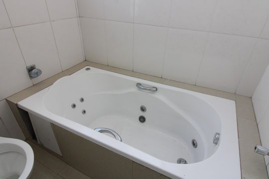 Banheiro da Suíte de casa para alugar com 4 quartos, 168m² em Jardim Lisboa, São Paulo