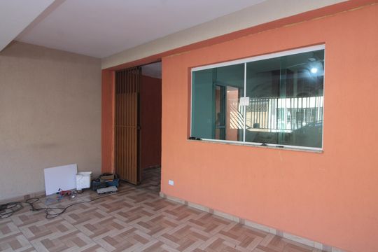 Garagem de casa para alugar com 4 quartos, 168m² em Jardim Lisboa, São Paulo