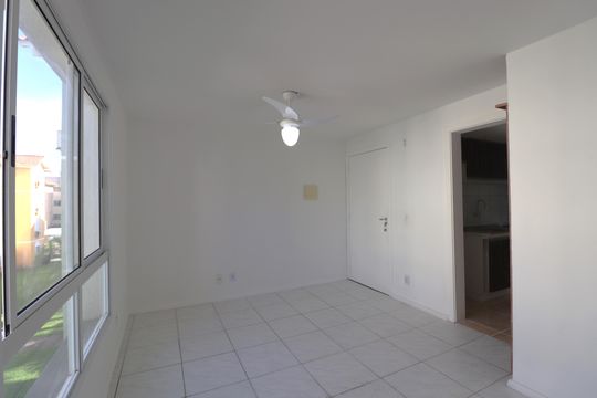 Apartamento para alugar com 3 quartos, 52m² em Mato Grande, Canoas
