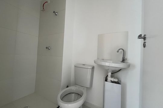 Banheiro de apartamento à venda com 2 quartos, 35m² em Freguesia do Ó, São Paulo