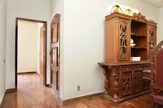 Copa  de casa para alugar com 3 quartos, 250m² em Paraíso, Belo Horizonte