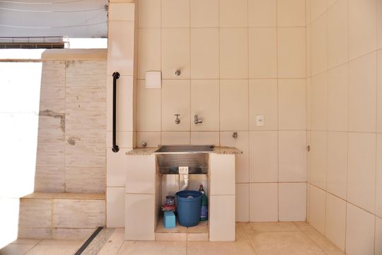 Área de Serviço de casa para alugar com 3 quartos, 250m² em Paraíso, Belo Horizonte