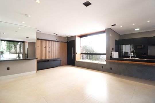 Sala de casa para alugar com 3 quartos, 200m² em Brasil, Uberlândia