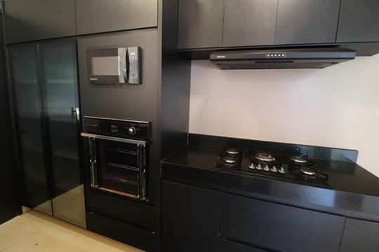 Cozinha de casa para alugar com 3 quartos, 200m² em Brasil, Uberlândia