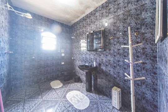 Banheiro do Quarto 3 de casa à venda com 3 quartos, 205m² em Parque Bandeirante, Santo André