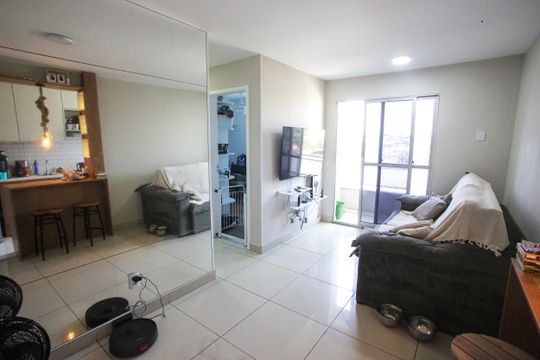 Sala de apartamento à venda com 2 quartos, 54m² em Taquara, Rio de Janeiro