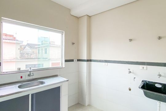 Cozinha  de apartamento para alugar com 2 quartos, 40m² em Parque Cisper, São Paulo