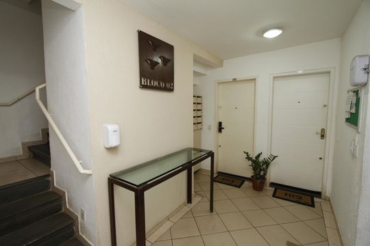 Hall de entrada de apartamento à venda com 2 quartos, 43m² em Salgado Filho, Belo Horizonte