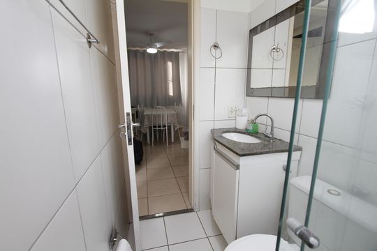 Banheiro Social de apartamento à venda com 2 quartos, 43m² em Salgado Filho, Belo Horizonte