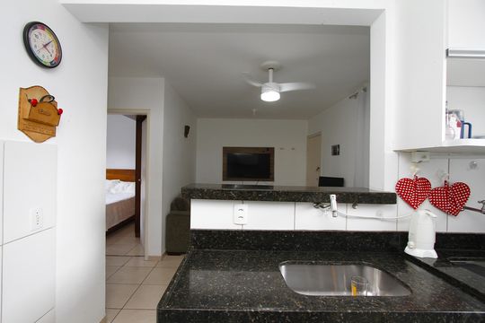 Cozinha de apartamento à venda com 2 quartos, 43m² em Salgado Filho, Belo Horizonte