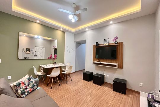Apartamento para alugar com 1 quarto, 55m² em Copacabana, Rio de Janeiro