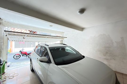 Garagem de casa à venda com 3 quartos, 160m² em Bairro dos Casas, São Bernardo do Campo