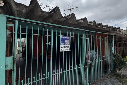 Fachada de casa para alugar com 1 quarto, 50m² em Jardim Via Anchieta, São Bernardo do Campo