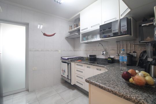 Cozinha de apartamento para alugar com 3 quartos, 70m² em Socorro, São Paulo