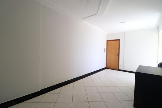 Apartamento para alugar com 3 quartos, 90m² em Santa Mônica, Uberlândia